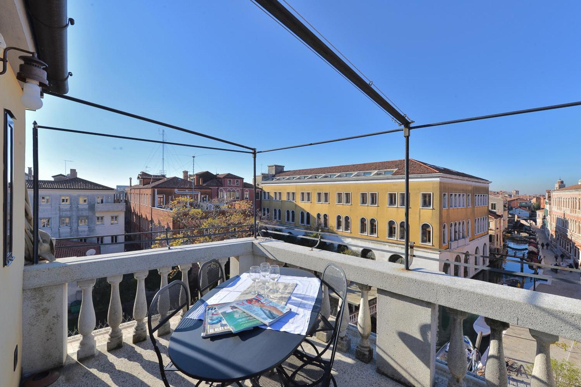 Homes & Holidays Appartement *